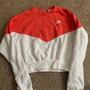 Vintage Nike cropped top